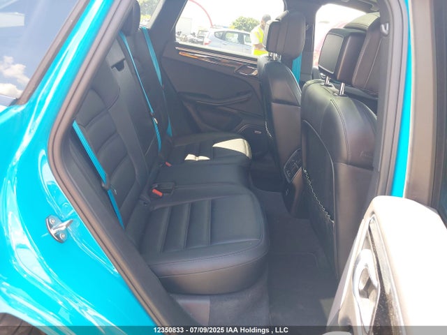 Porsche Macan 2022 WP1AA2A50NLB08369 Image 8
