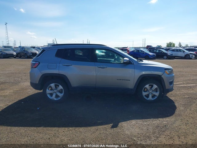 3C4NJDBB2JT145781 Jeep 2018