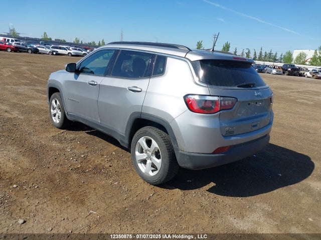 3C4NJDBB2JT145781 Jeep 2018