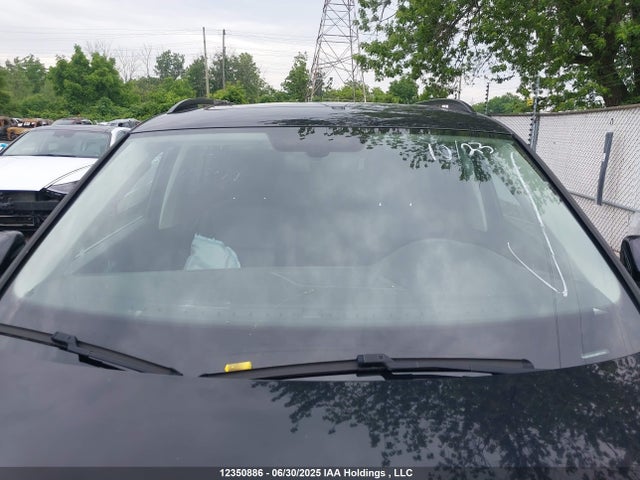 Volkswagen Tiguan 2018 3VV2B7AX6JM051655 Image 18
