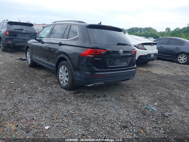 Volkswagen Tiguan 2018 3VV2B7AX6JM051655 Image 3