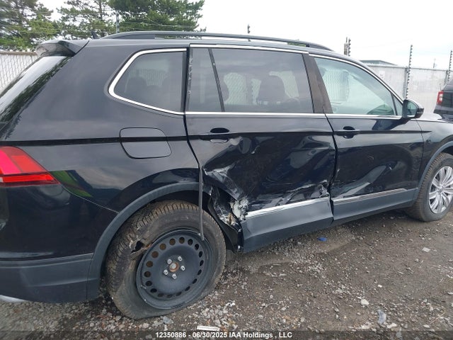 Volkswagen Tiguan 2018 3VV2B7AX6JM051655 Image 6