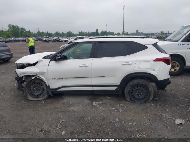 KIA nu 2023 KNDEU2AA8P7406994 Image 14