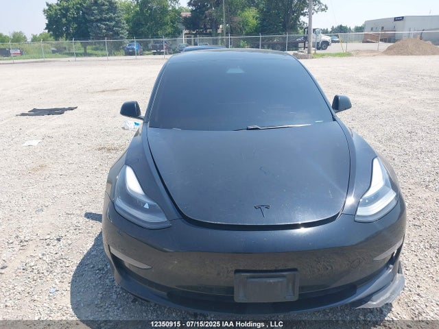 5YJ3E1EA3MF985827 Tesla MODEL 3