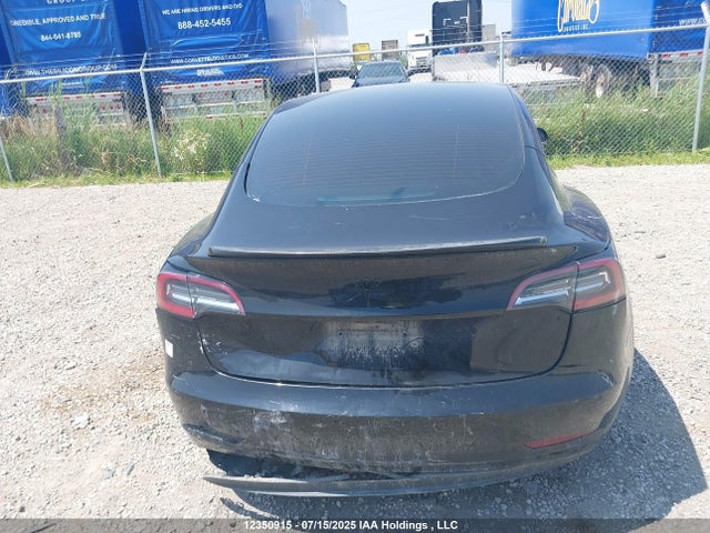 5YJ3E1EA3MF985827 Tesla MODEL 3