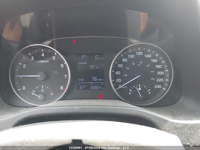 Hyundai Elantra 2017 5NPD74LF2HH055861 Image 7