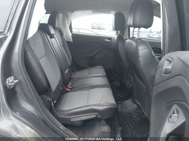 1FMCU9J92HUA55634 Ford Escape