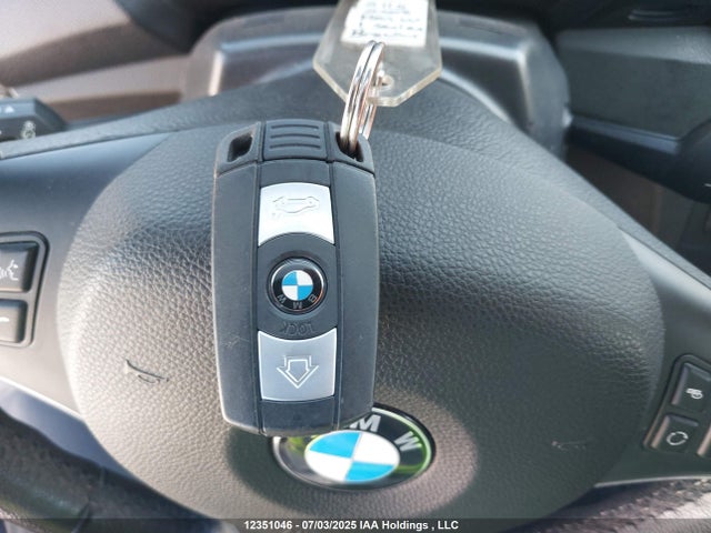 12351046 :رقم المزاد ، WBAUL73518VJ74583 vin ، 2008 Bmw 128 I مزاد بيع