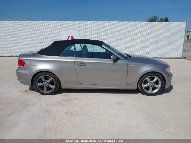 12351046 :رقم المزاد ، WBAUL73518VJ74583 vin ، 2008 Bmw 128 I مزاد بيع