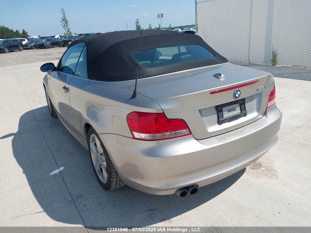 12351046 :رقم المزاد ، WBAUL73518VJ74583 vin ، 2008 Bmw 128 I مزاد بيع
