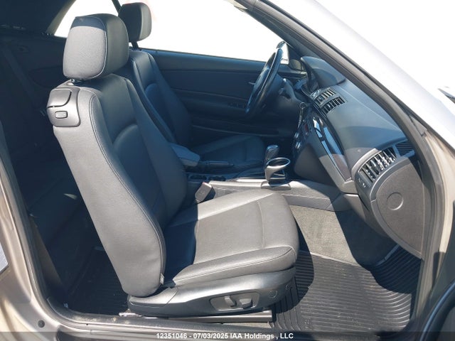 12351046 :رقم المزاد ، WBAUL73518VJ74583 vin ، 2008 Bmw 128 I مزاد بيع