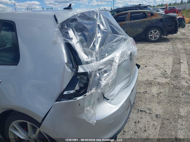 3VW4T7AU0HM038885 Volkswagen 2.0 tsi