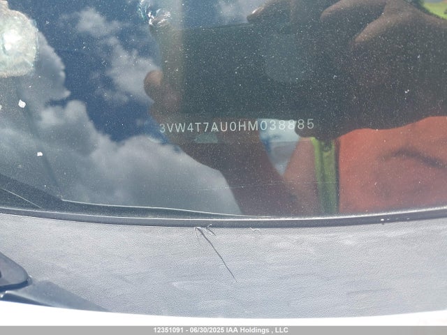3VW4T7AU0HM038885 Volkswagen 2.0 tsi