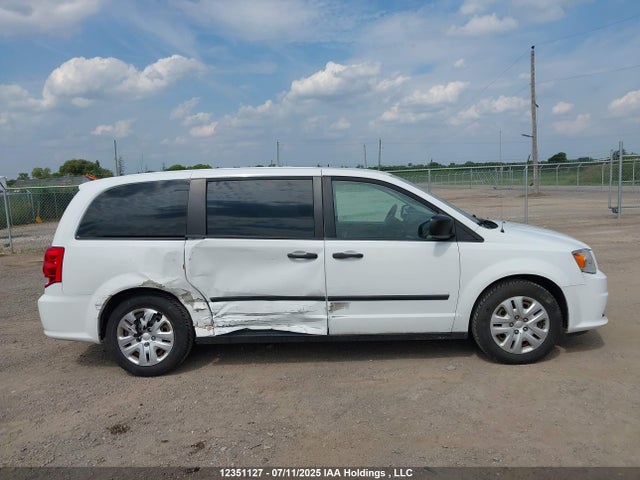 2C4RDGBG9GR275638 Dodge Grand Caravan