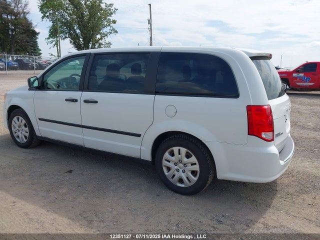 2C4RDGBG9GR275638 Dodge Grand Caravan