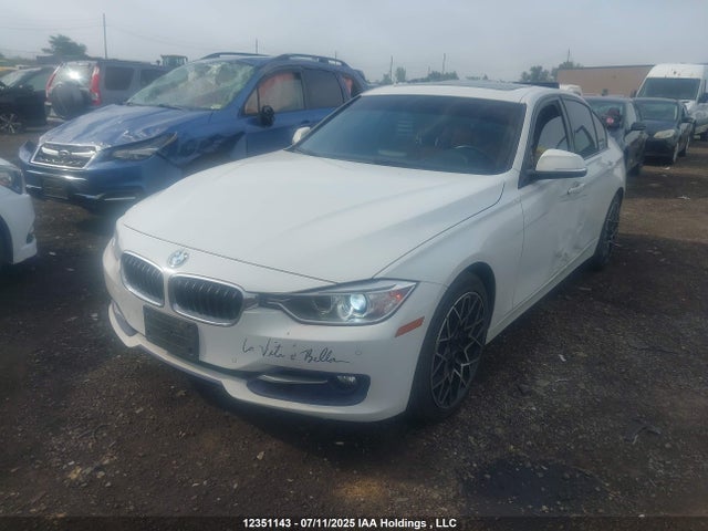 WBA3B3G55FNR89044 BMW 328I