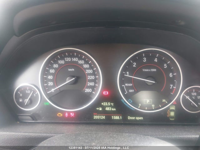 WBA3B3G55FNR89044 BMW 328I