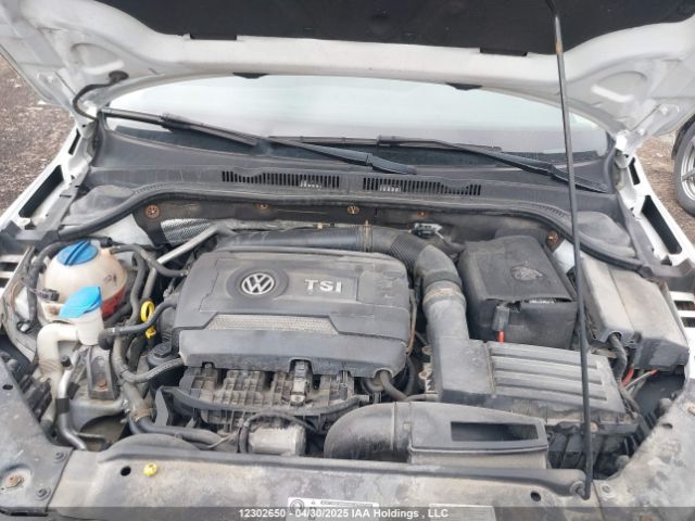 3VWD07AJ4FM215322 Volkswagen 2015