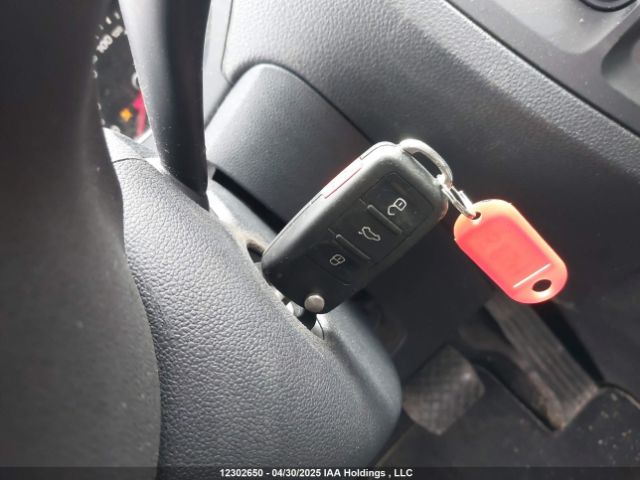 3VWD07AJ4FM215322 Volkswagen 2015