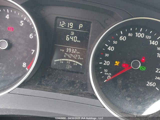 3VWD07AJ4FM215322 Volkswagen 2015