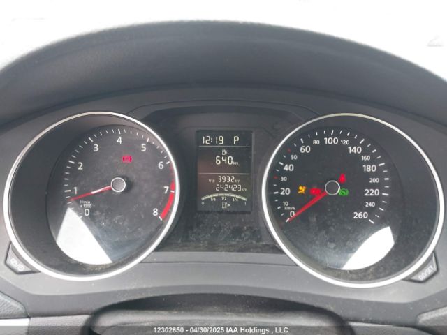 3VWD07AJ4FM215322 Volkswagen 2015