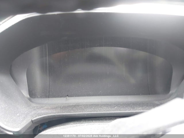 1FMCU9DZ6NUA49617 Ford hev/phev