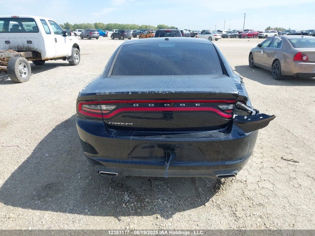 2C3CDXBG3FH871052 Dodge 2015