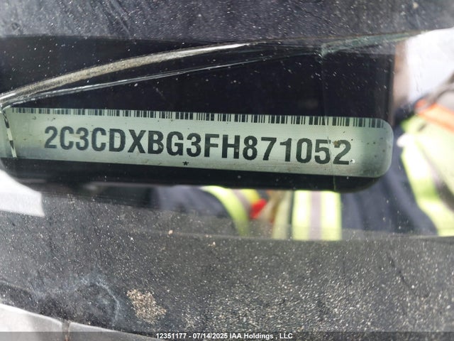 2C3CDXBG3FH871052 Dodge 2015