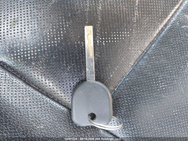 3GTU2NER5JG264716 GMC l8b - bas 3, alum, gen 5