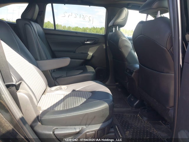 5TDLZRBH2NS202188 Toyota 2gr-fks