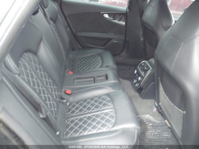 WAUW2AFC4GN090436 Audi S7