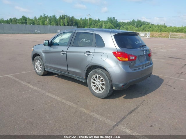 Mitsubishi dohc mivec 2015 4A4AJ3AU0FE601160 Image 3