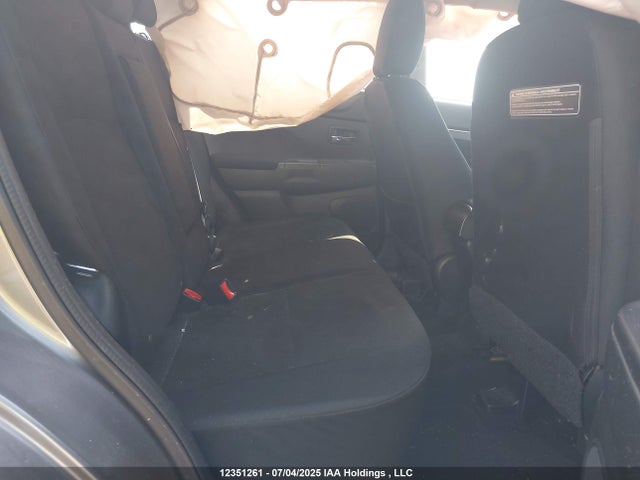 Mitsubishi dohc mivec 2015 4A4AJ3AU0FE601160 Image 8