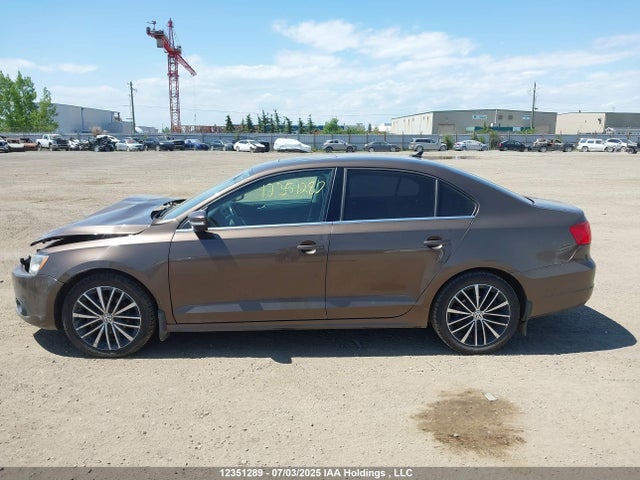 Volkswagen Jetta 2014 3VWLL7AJ7EM251944 Image 15