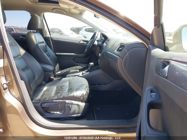 Volkswagen Jetta 2014 3VWLL7AJ7EM251944 Image 5