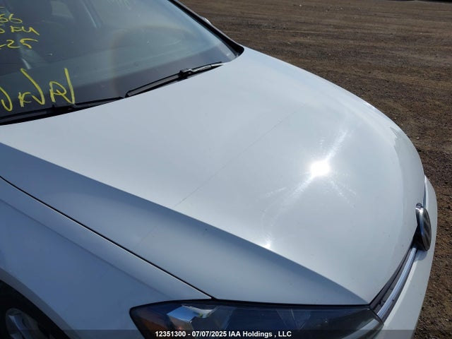 3VW217AU3KM507956 Volkswagen 2019