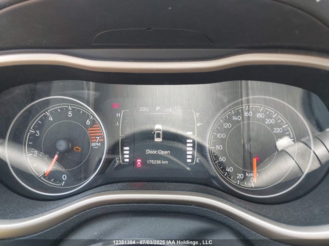 1C4PJMCB5GW276777 Jeep Cherokee
