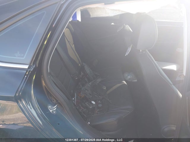 3VWGM7BU1RM051512 Volkswagen tsi