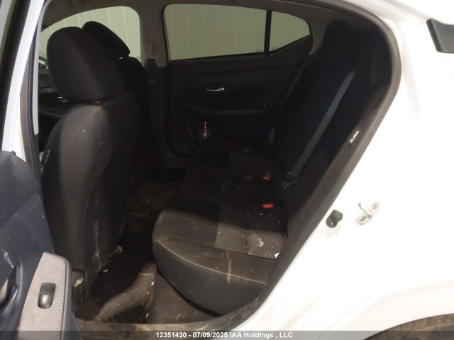 3N1AB8CV7MY250581 Nissan Sentra