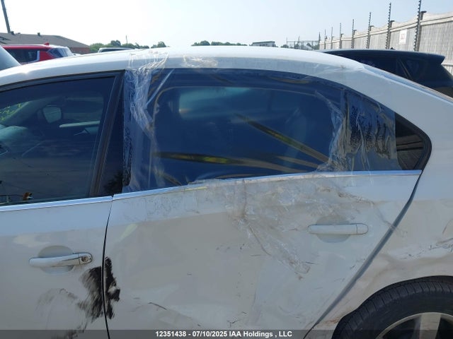 3VWD07AJ1EM403987 Volkswagen 2014