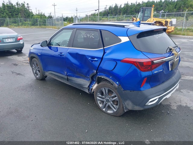 KNDEUCAA3M7136977 KIA nu mpi