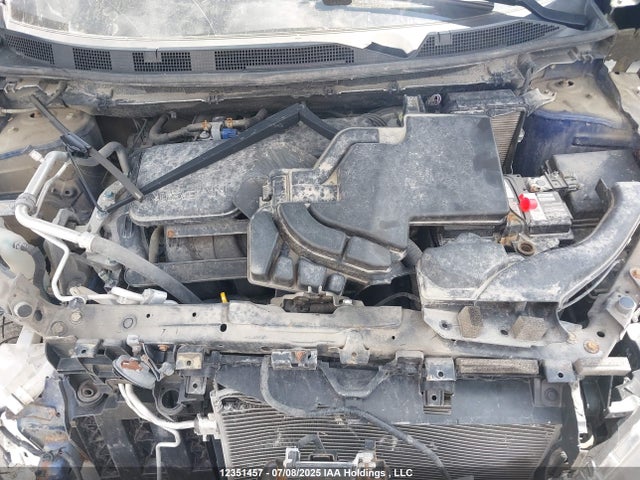 JN1BJ1CR9KW315906 Nissan 2019