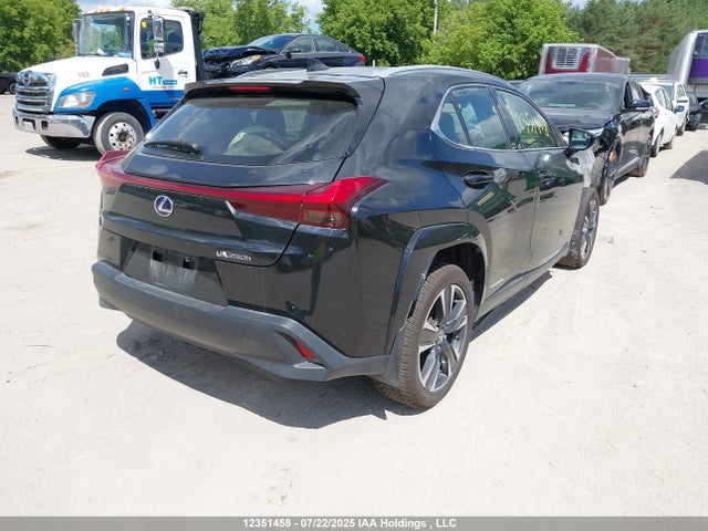 JTHP9JBH3N2060216 Lexus UX 250H