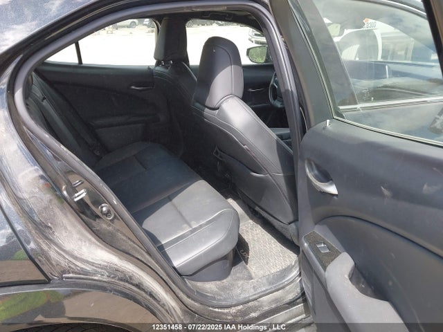 JTHP9JBH3N2060216 Lexus UX 250H
