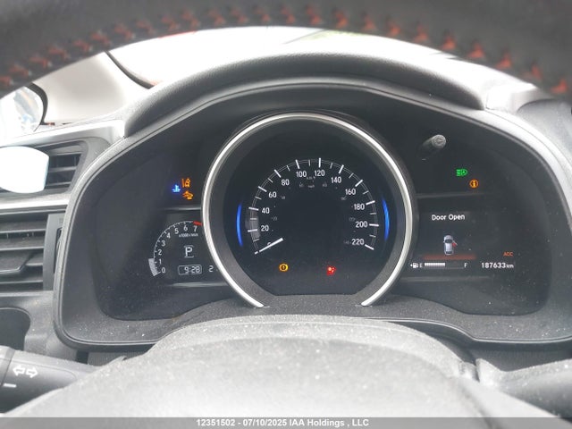 3HGGK5H63KM102621 Honda l15b1