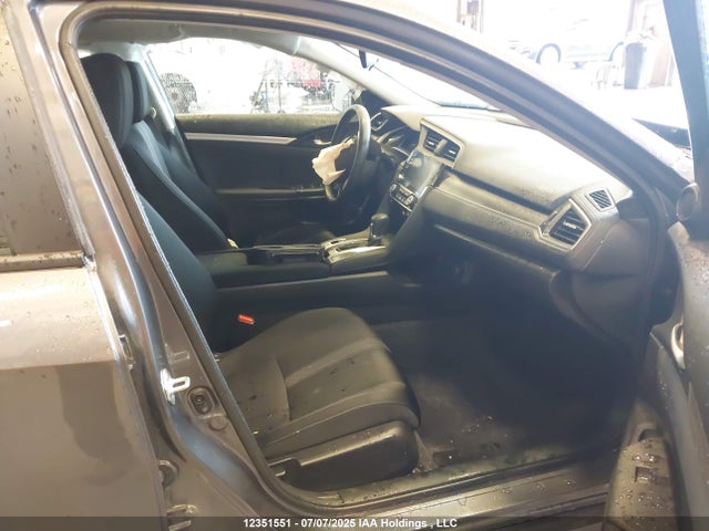 2HGFC2F7XMH013892 Honda l15b7