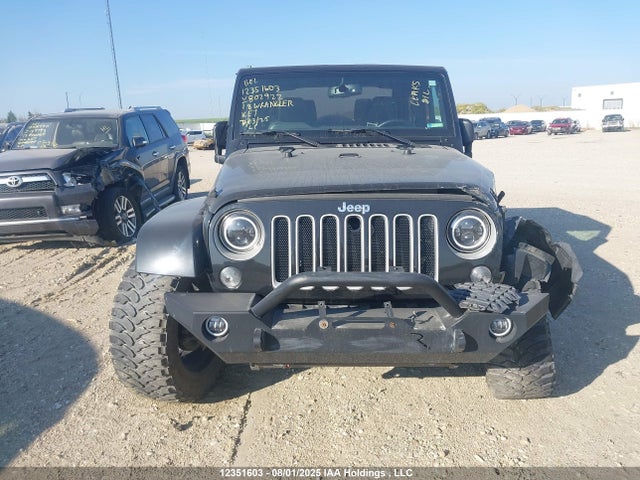 1C4AJWBG2JL802922 Jeep 2018