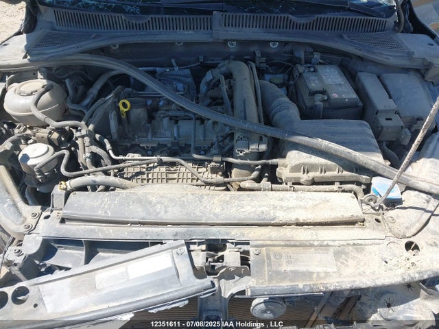 3VWE57BU3KM014813 Volkswagen 1.8 tsi