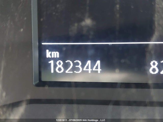 3VWE57BU3KM014813 Volkswagen 1.8 tsi