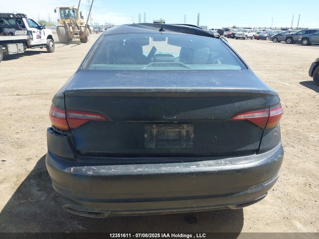 3VWE57BU3KM014813 Volkswagen 1.8 tsi